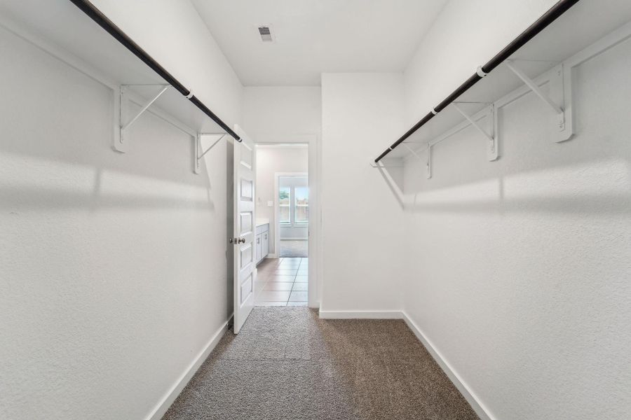 Photo is not of the actual home but is an inspirational photo of builder’s model home and may depict options, furnishings, and/or decorator features that are not included.