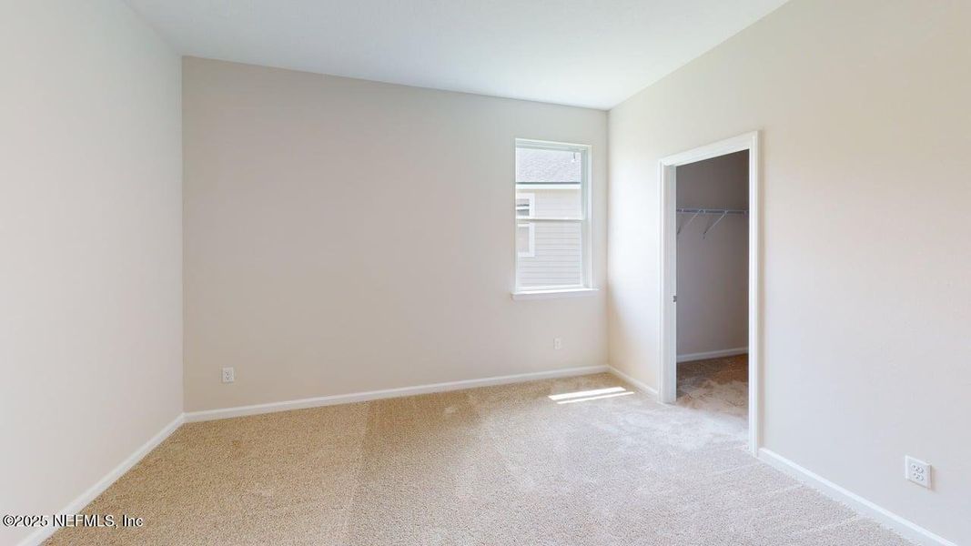 Spacious, unfurnished interior of a new home in Sandridge Hills, Green Cove Springs (Image 15).