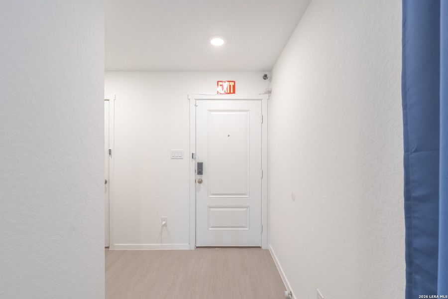Spacious, unfurnished interior of a new home in , Marion (Image 17).