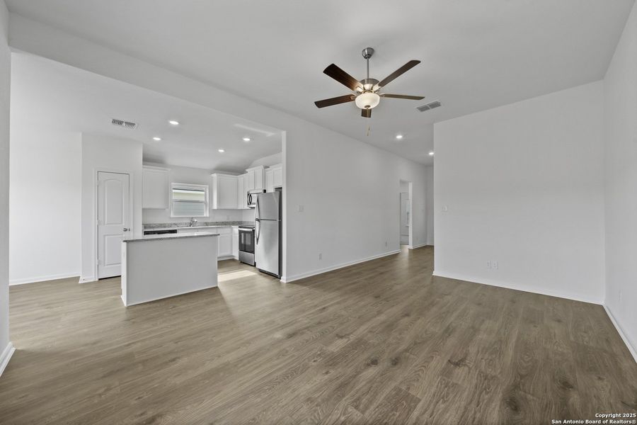 Furnished interior view inside a new home in Rosewood Estates, Lytle (Image 9).
