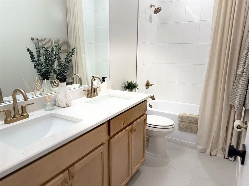 Furnished interior view inside a new home in , Wesley Chapel (Image 18). Furnished interior view inside a new home in , Wesley Chapel (Image 18).