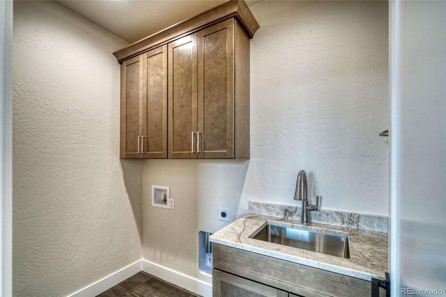 laundry room on second level