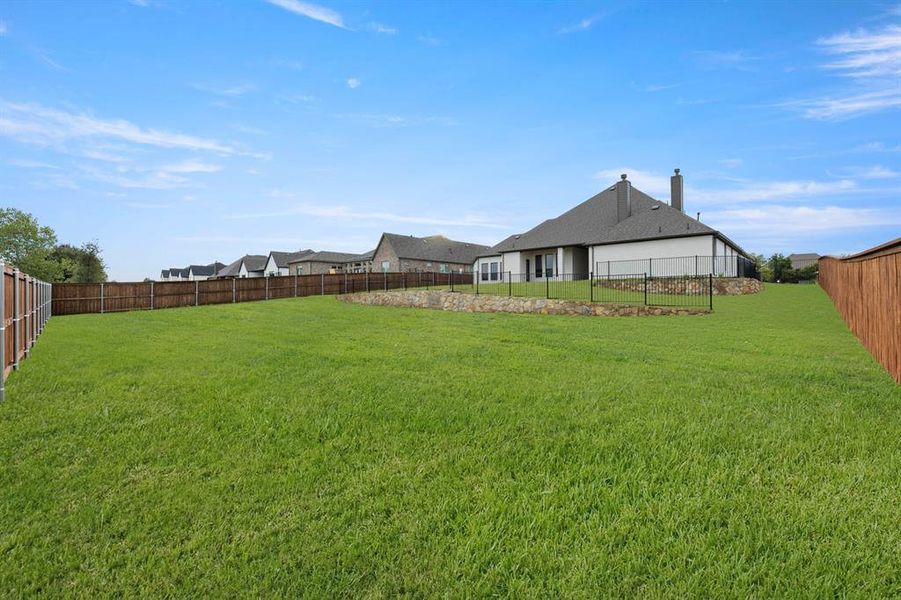 209 Bel Grand-Back-2