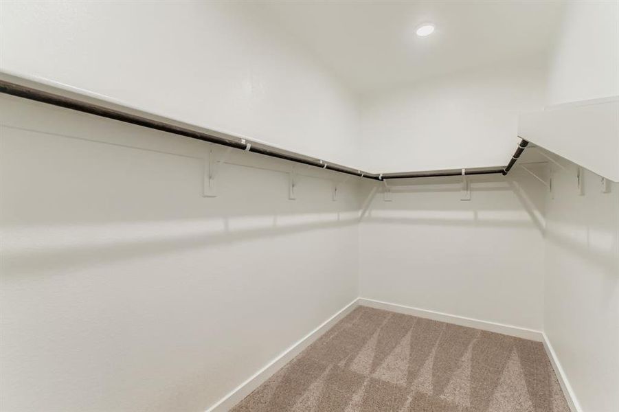 Spacious, unfurnished interior of a new home in MiraVerde, Crowley (Image 22).