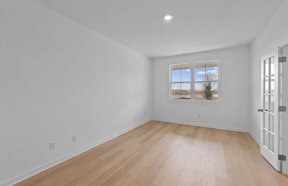 Spacious, unfurnished interior of a new home in Alto, San Marcos (Image 19).