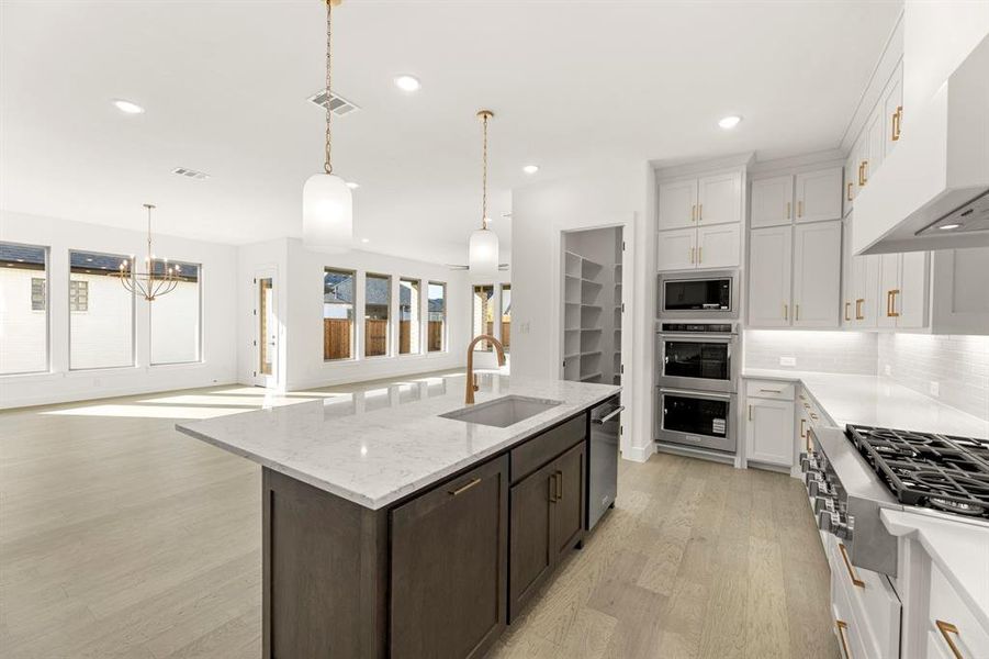 18. 4820 Belo - Kitchen (4) 18. 4820 Belo - Kitchen (4)