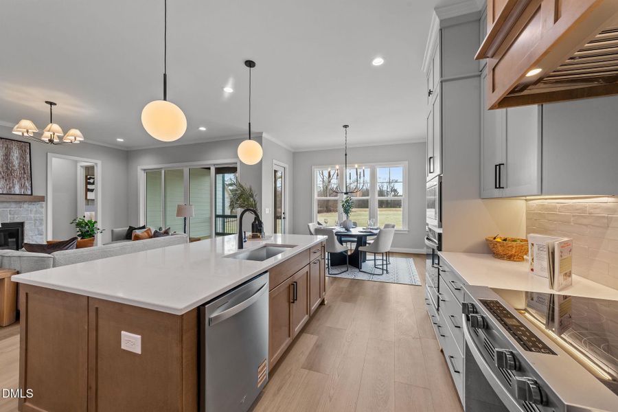 30-web-or-mls-VB4A3041