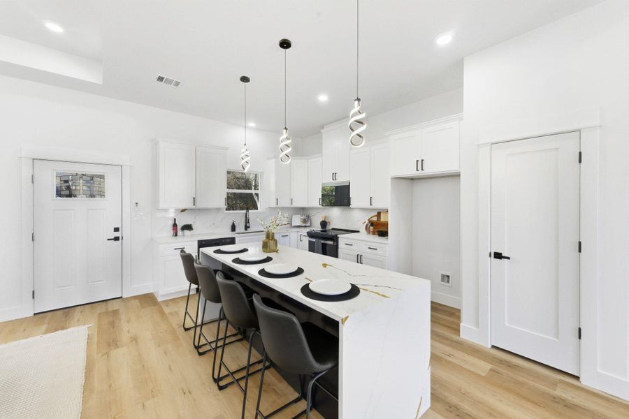 Furnished interior view inside a new home in , Bastrop (Image 18). Furnished interior view inside a new home in , Bastrop (Image 18).