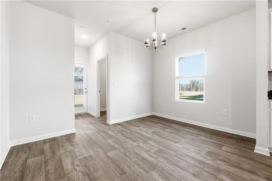 Spacious, unfurnished interior of a new home in Carolina, Palmetto (Image 24).