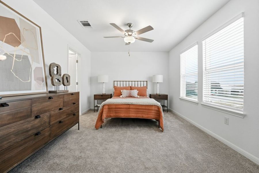 Furnished interior view inside a new home in Longview, Del Valle (Image 10).