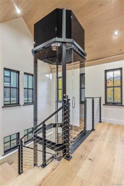 Image 44 of a home in .