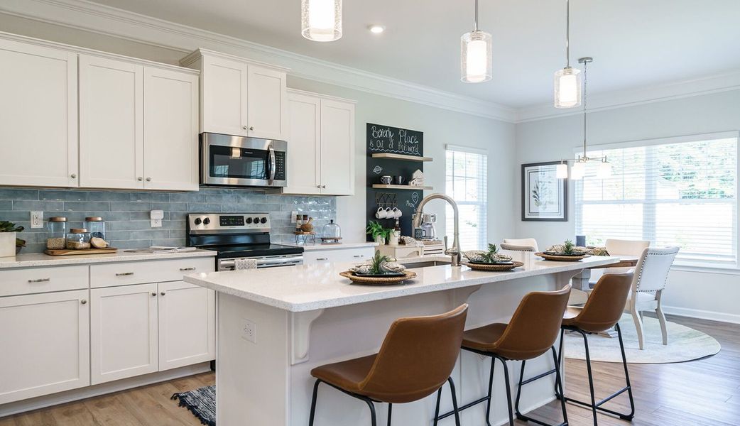 The Lancaster - Kitchen and Breakfast Area