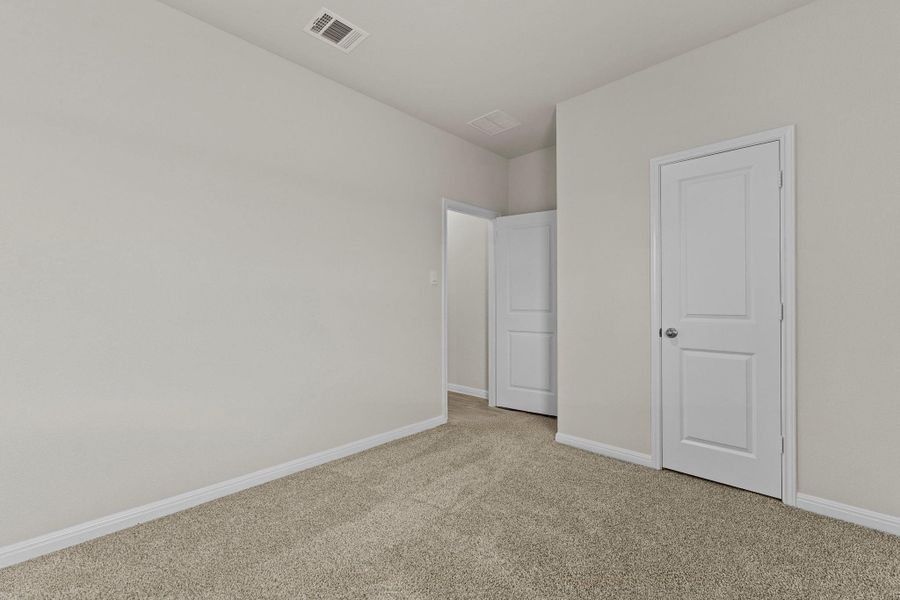 Spacious, unfurnished interior of a new home in Whisper South, San Marcos (Image 33).