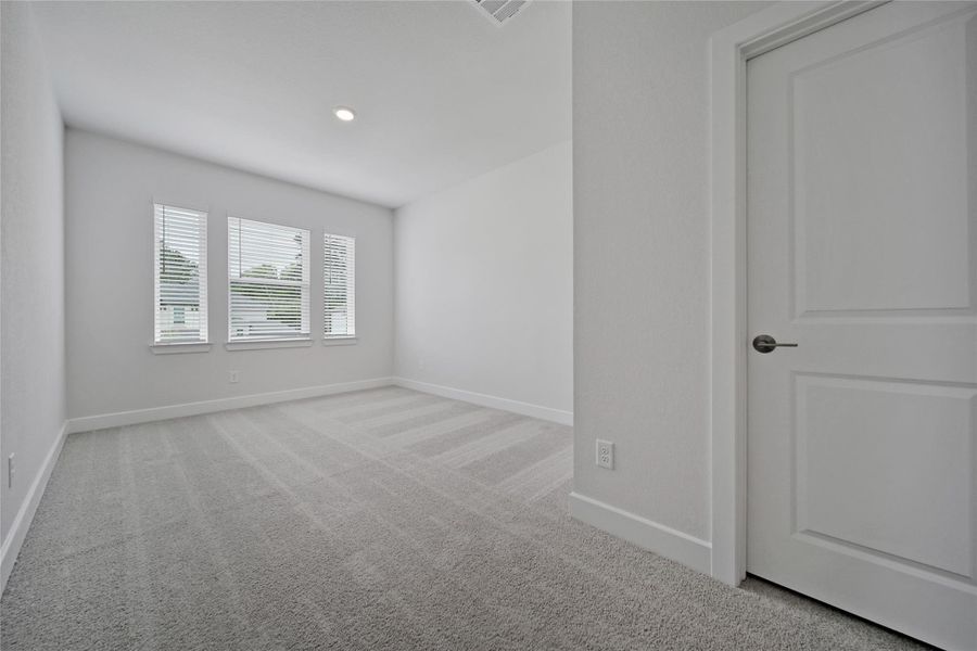 Spacious, unfurnished interior of a new home in , Tomball (Image 20). Spacious, unfurnished interior of a new home in , Tomball (Image 20).