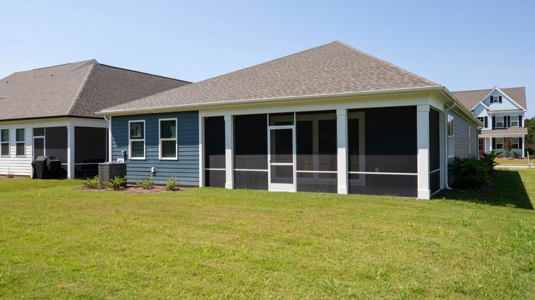 Representative exterior details of a home built from the LITCHFIELD by D.R. Horton in Indigo Preserve, Leland (Image 18).