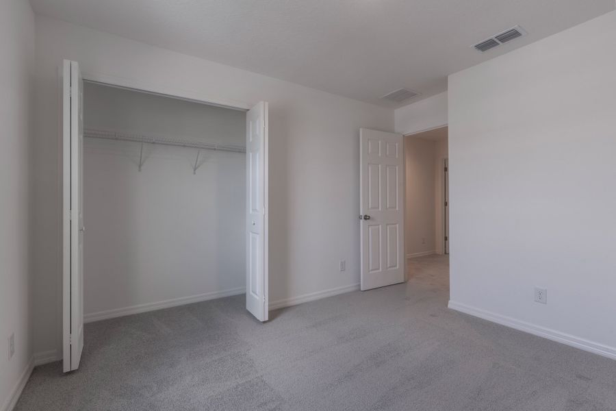 Comfortable Bedroom for Family or Guests in Central Florida Home Comfortable Bedroom for Family or Guests in Central Florida Home