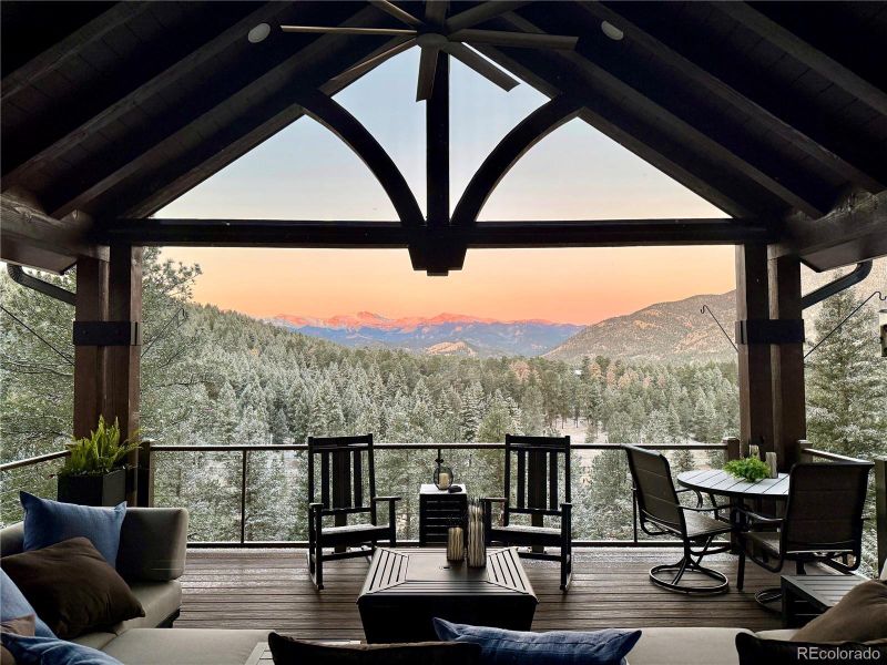 Community amenities in , Evergreen (Image 29).