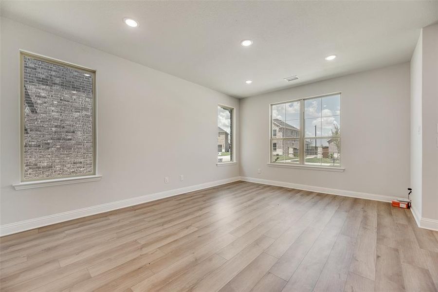 Spacious, unfurnished interior of a new home in Arbors at Legacy Hills, Celina (Image 16). Spacious, unfurnished interior of a new home in Arbors at Legacy Hills, Celina (Image 16).