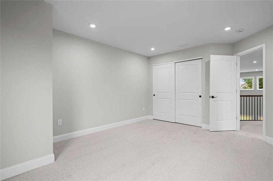 Spacious, unfurnished interior of a new home in Woodberry, Canton (Image 35).