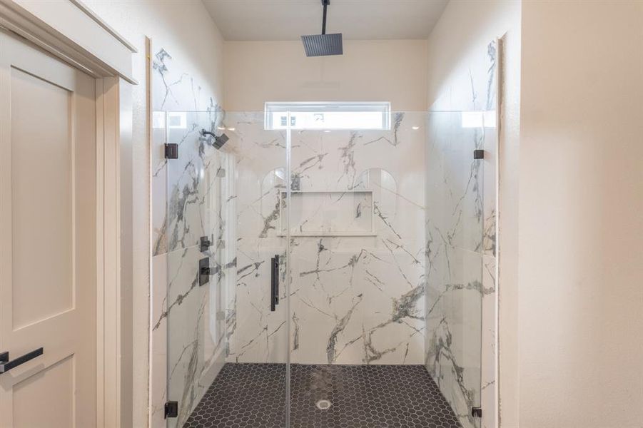 Furnished interior view inside a new home in , Fort Worth (Image 15).