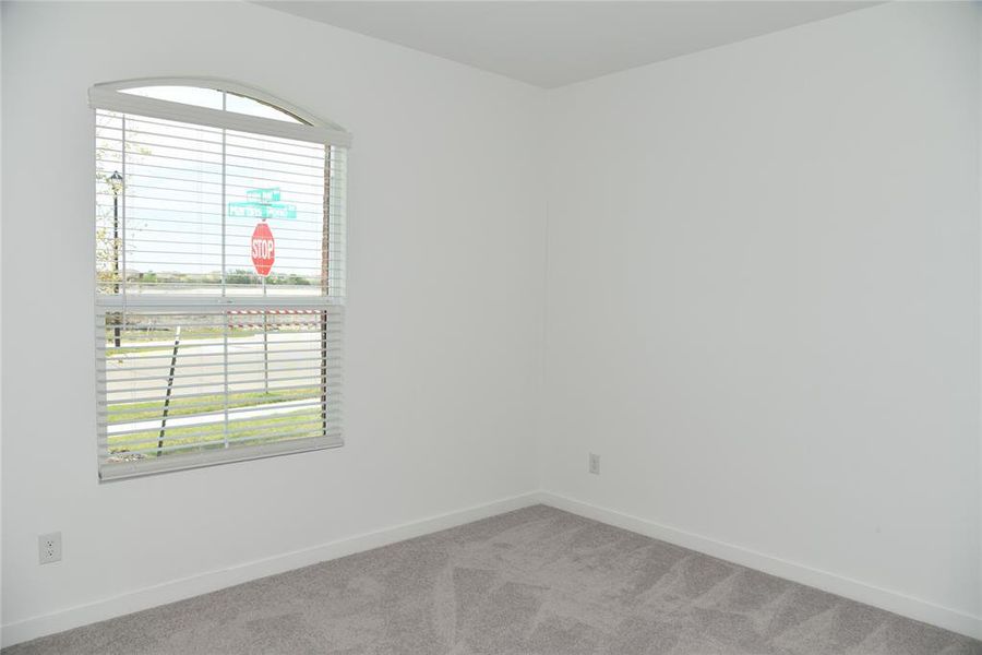 Spacious, unfurnished interior of a new home in Walden Pond, Forney (Image 15).