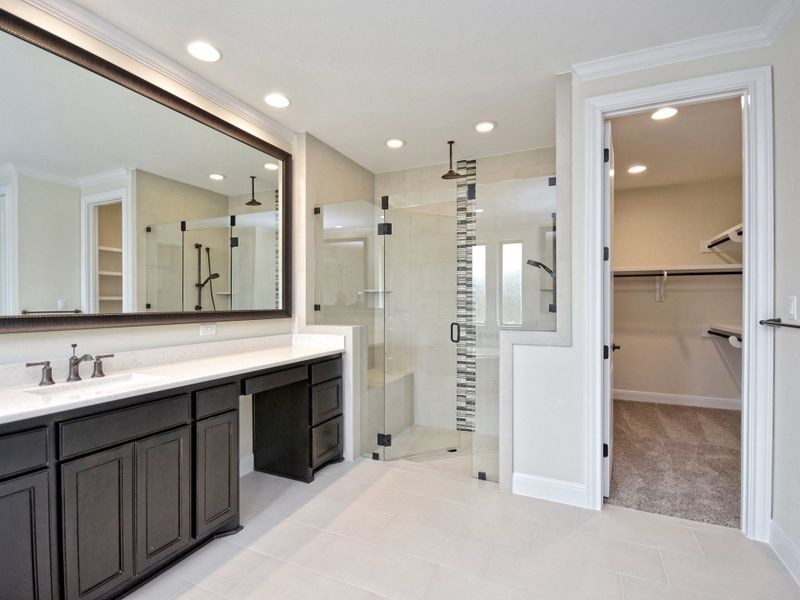 Representative furnished interior of a home built from the San Simeon I by Giddens Homes in Clearwater Ranch, Liberty Hill (Image 231).