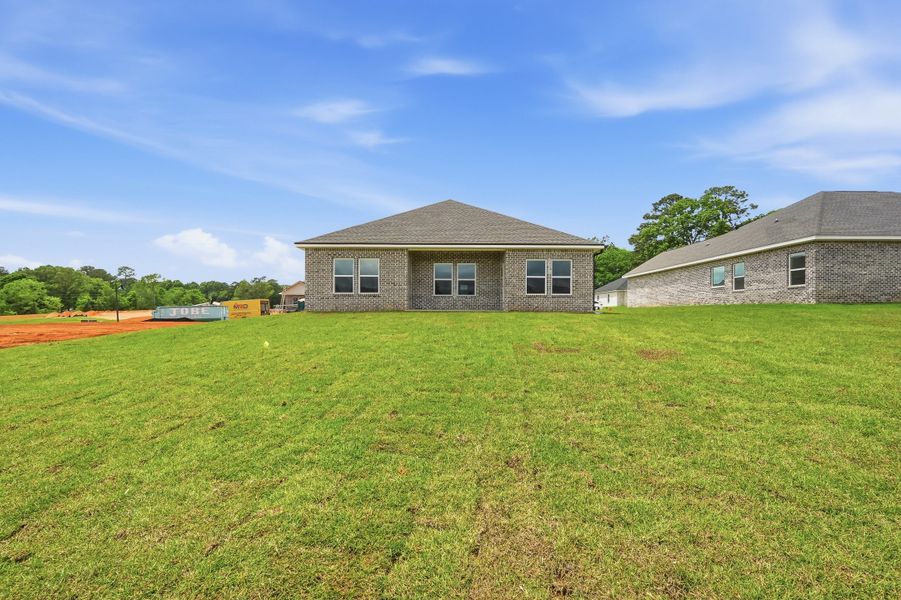 Exterior details and patio area of a home in Barton's Bend, Crestview (Image 25).