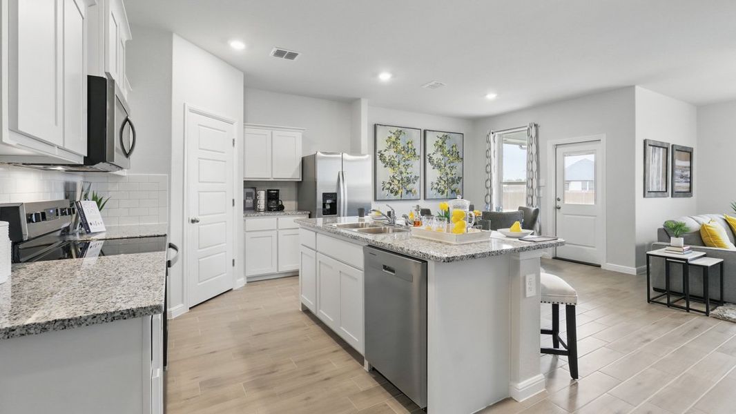 Furnished interior view inside a new home in Saratoga, Granbury (Image 7). Furnished interior view inside a new home in Saratoga, Granbury (Image 7).