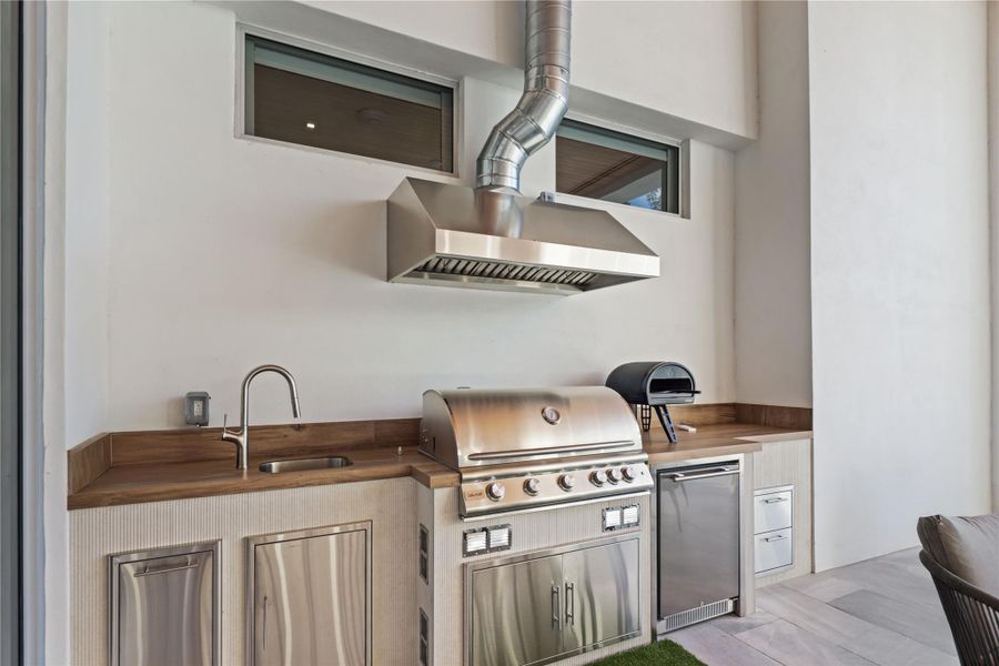 Image 39 of a home in .