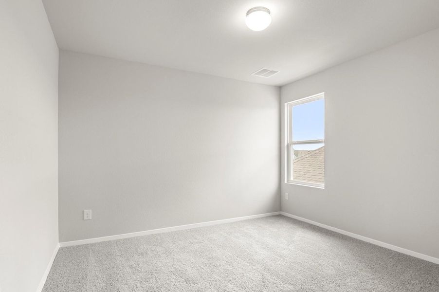 Spacious, unfurnished interior of a new home in Harvest Ridge, Elgin (Image 25).