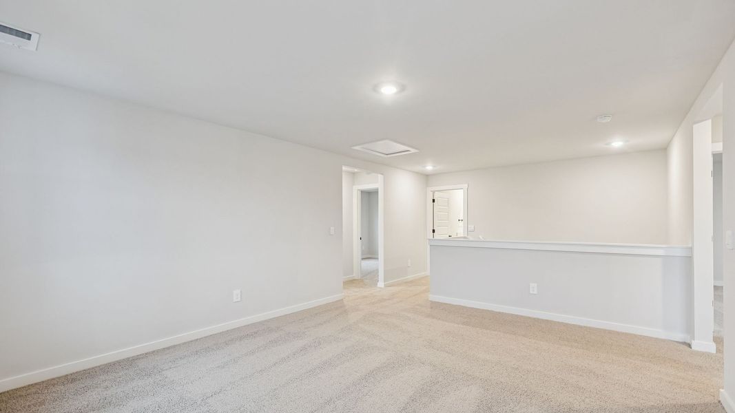 Representative unfurnished interior of a home built from the Dijon B by D.R. Horton in Harvest Point, Spring Hill (Image 45). Representative unfurnished interior of a home built from the Dijon B by D.R. Horton in Harvest Point, Spring Hill (Image 45).