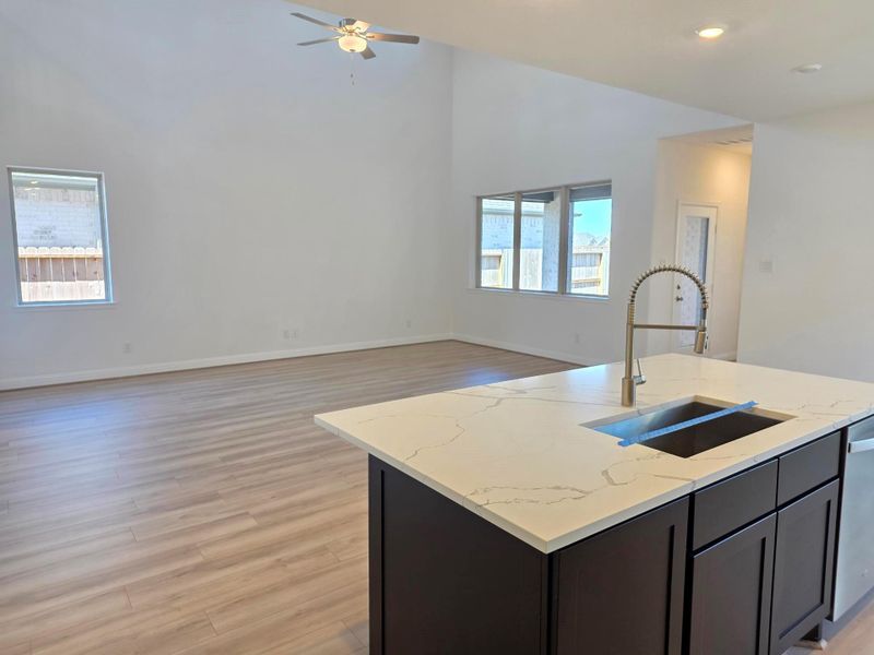 Image 8 of a home in .