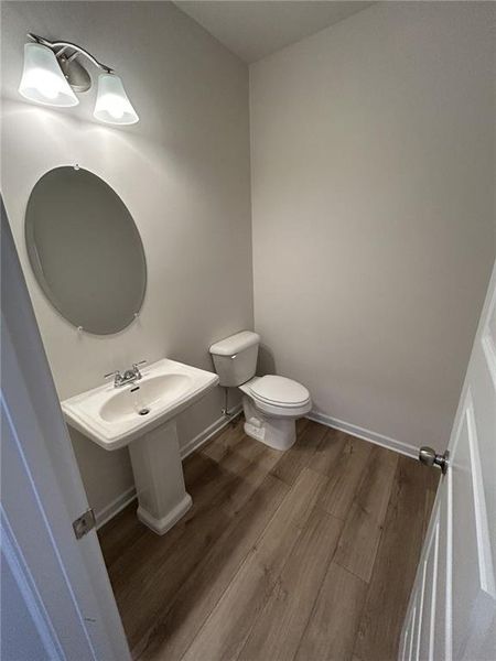 Furnished interior view inside a new home in Emerald Oaks Estates, Rome (Image 4).