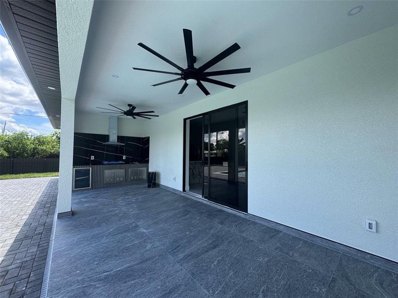 Spacious, unfurnished interior of a new home in , Port Charlotte (Image 28).