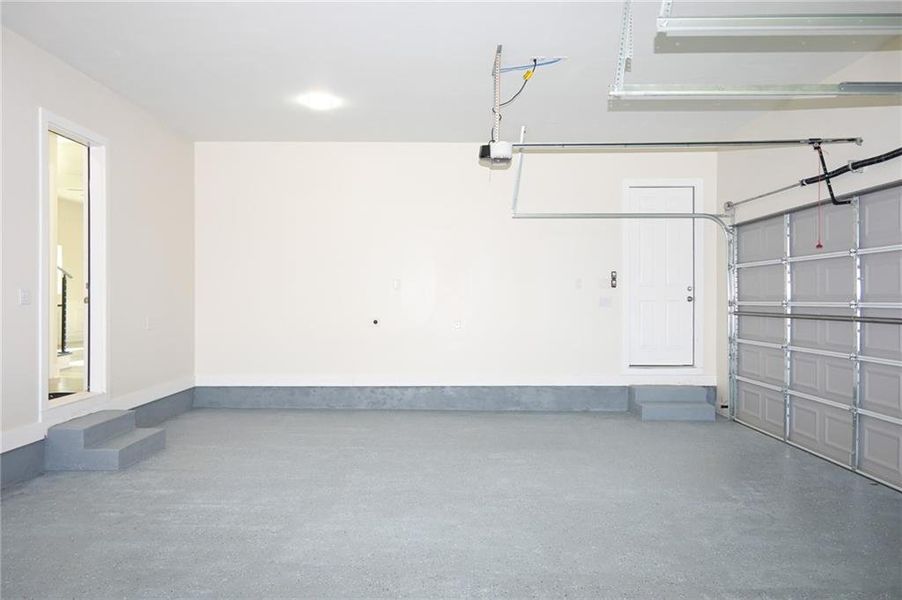 Spacious, unfurnished interior of a new home in , Loganville (Image 70).