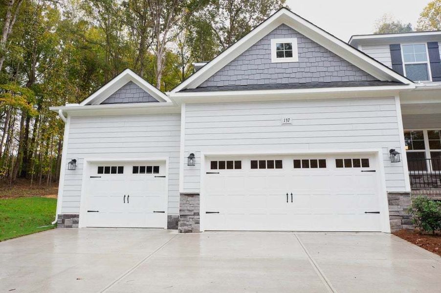 3-Car Garage Option