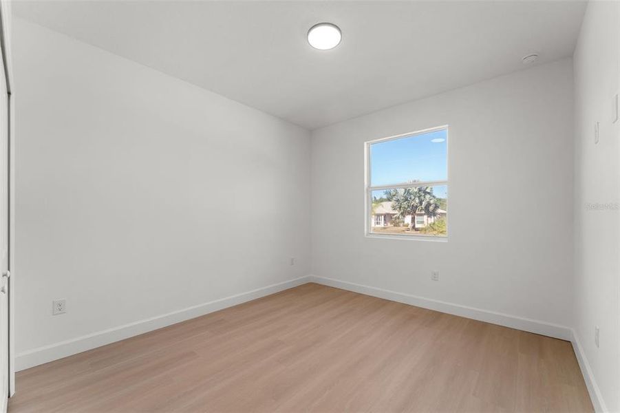 Spacious, unfurnished interior of a new home in , North Port (Image 19).