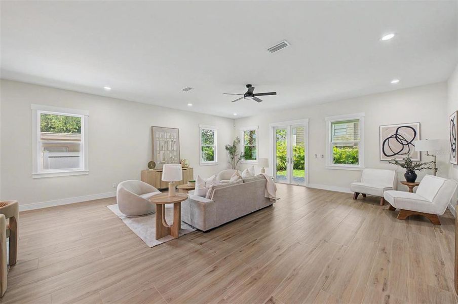 Furnished interior view inside a new home in , Tampa (Image 31). Furnished interior view inside a new home in , Tampa (Image 31).