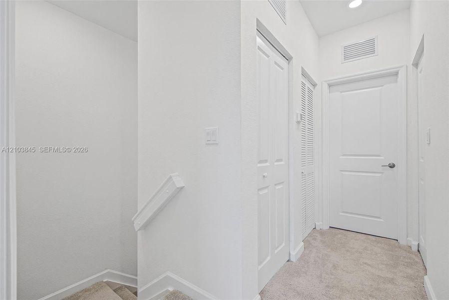 Spacious, unfurnished interior of a new home in , Homestead (Image 21). Spacious, unfurnished interior of a new home in , Homestead (Image 21).
