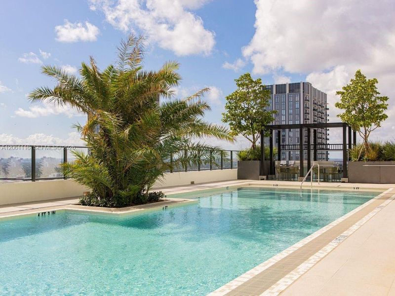 Community amenities in , Miami (Image 34).