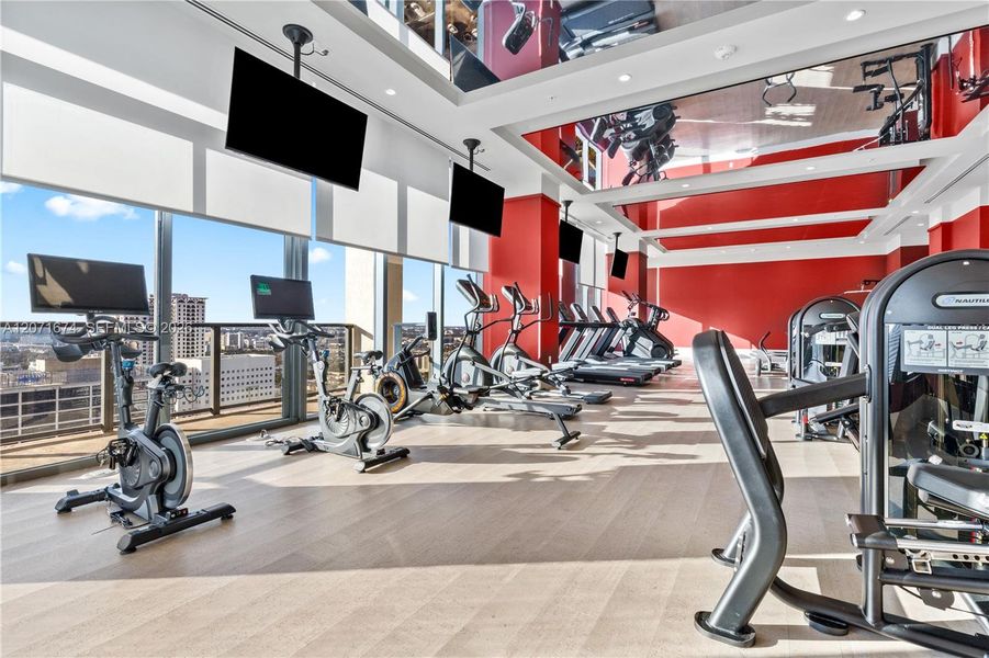 Community amenities in , Miami (Image 29).