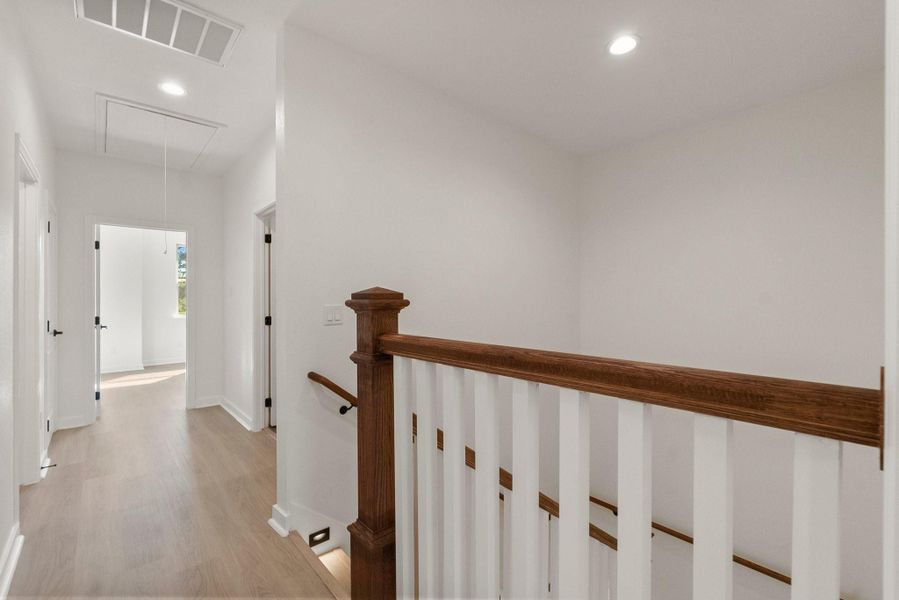 Spacious, unfurnished interior of a new home in , Willis (Image 25).