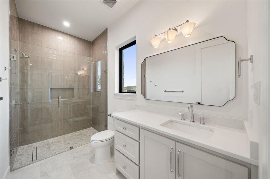 Furnished interior view inside a new home in , Gunter (Image 16). Furnished interior view inside a new home in , Gunter (Image 16).