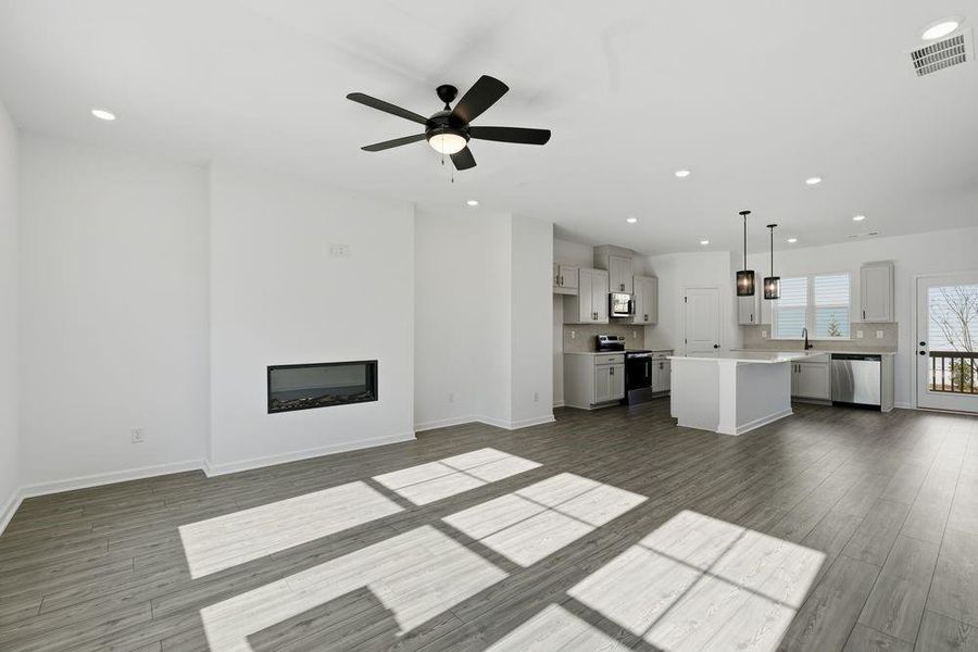 Spacious, unfurnished interior of a new home in Chandler Run, Tucker (Image 29). Spacious, unfurnished interior of a new home in Chandler Run, Tucker (Image 29).