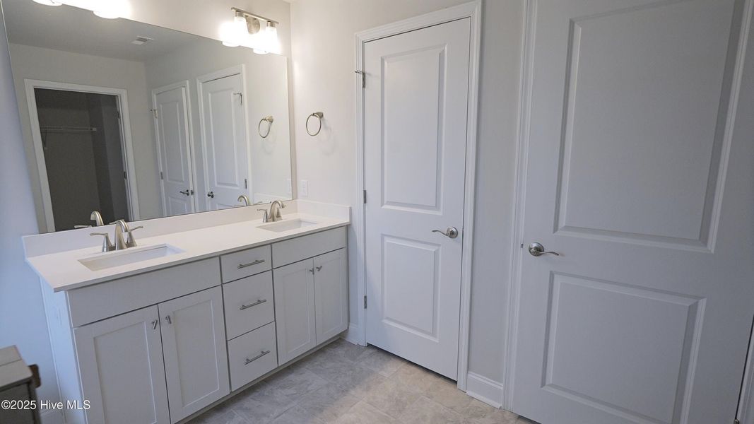 Furnished interior view inside a new home in Rutledge, Shallotte (Image 5).