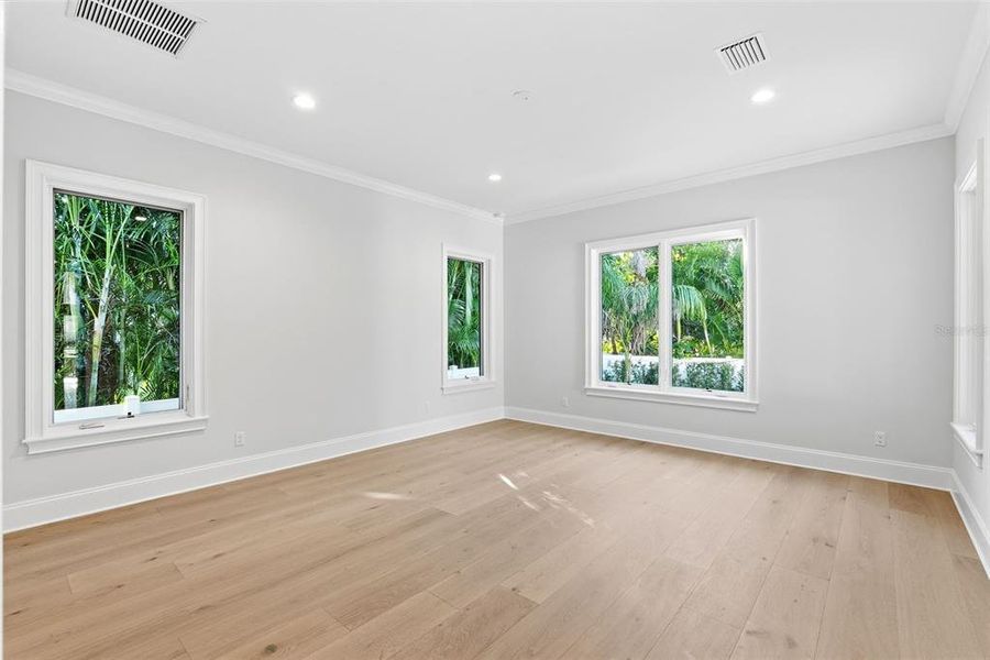 Spacious, unfurnished interior of a new home in , St. Petersburg (Image 96). Spacious, unfurnished interior of a new home in , St. Petersburg (Image 96).