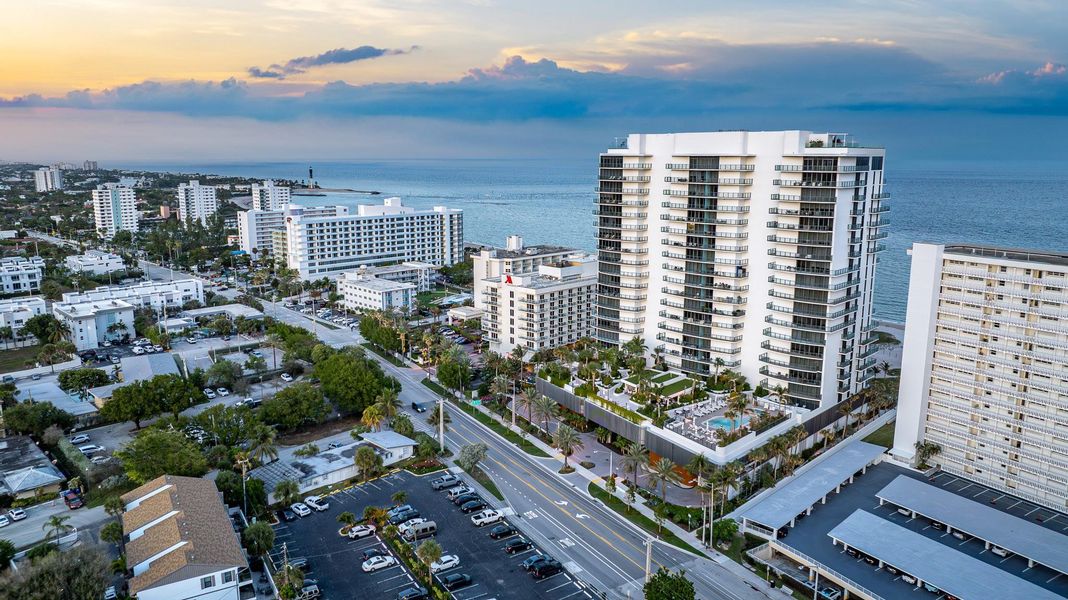 Condo located in Pompano Beach, FL showcasing its design and architecture (Image 25).