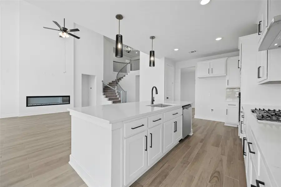 Furnished interior view inside a new home in Flora - 60', Hutto (Image 6).