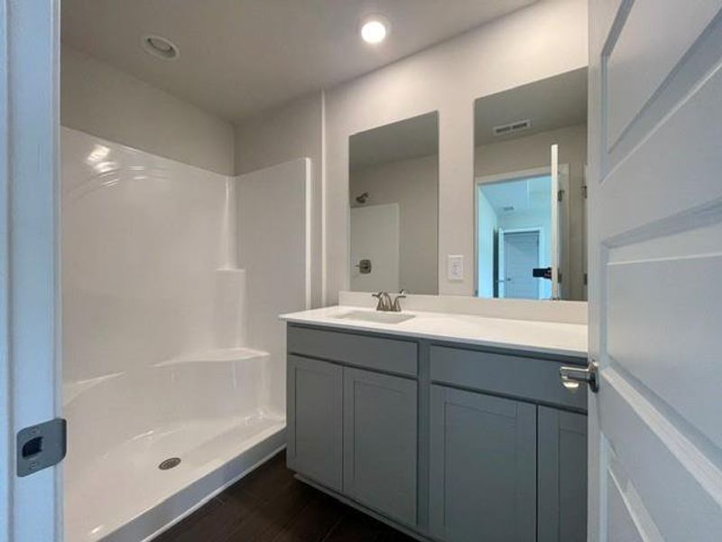 Furnished interior view inside a new home in , Calhoun (Image 7).