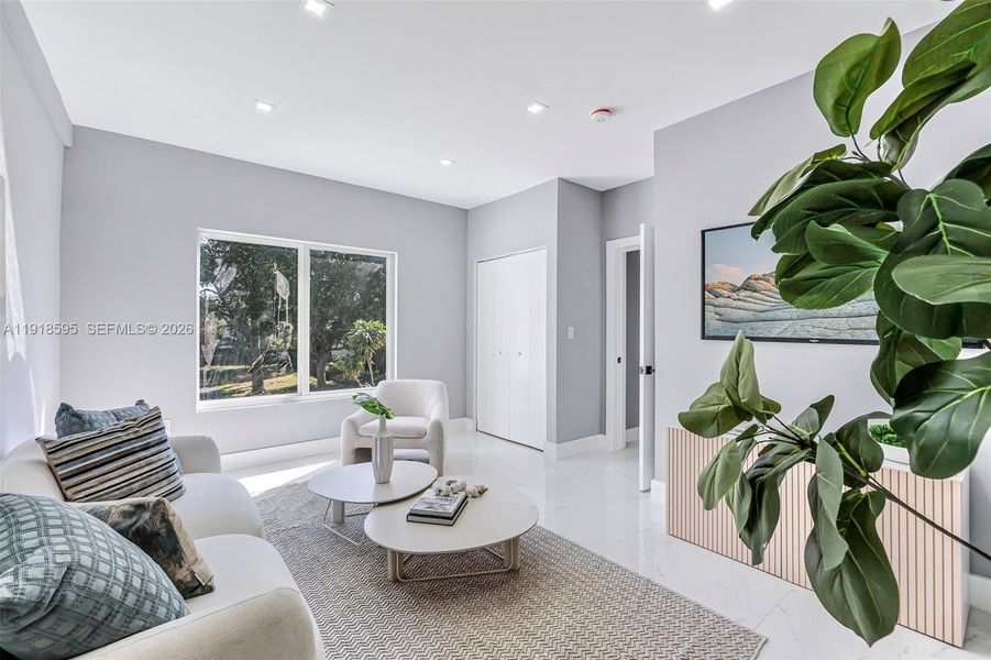 Furnished interior view inside a new home in , Fort Lauderdale (Image 12).